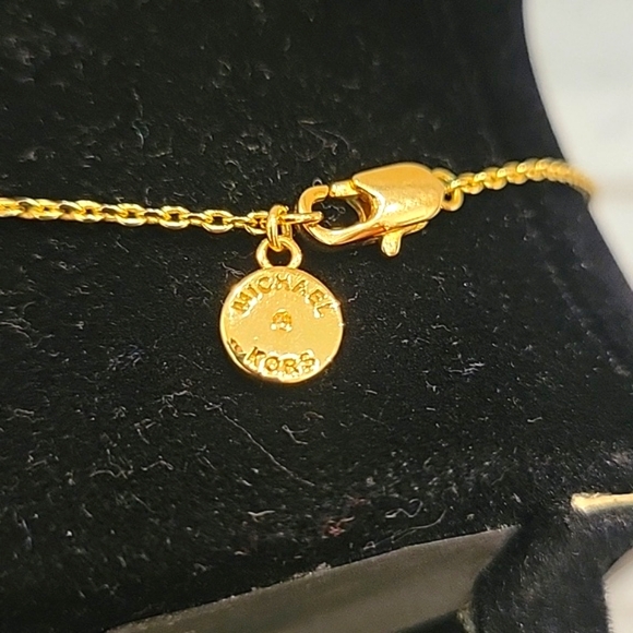 Michael Kors Gold Tone Necklace 17" - Picture 5 of 9